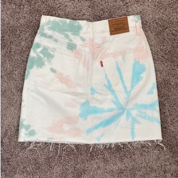 Levi Stratuss & Co High Waist Mini Skirt Size 27 - Picture 4 of 5